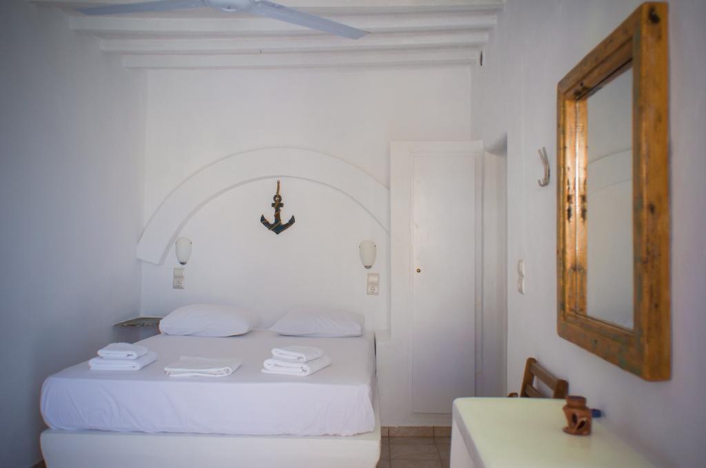 Κymanemi Folegandros Hotel Agali Стая снимка